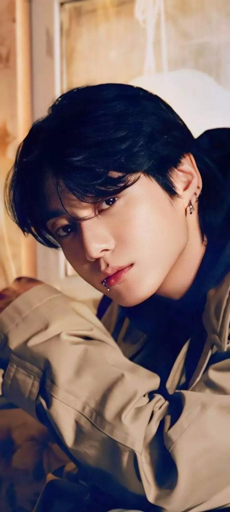 Jeon Jungkook thumbnail