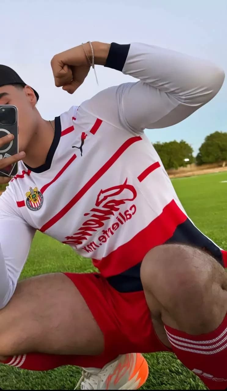 Ricardo: Famous football brother ⚽ thumbnail
