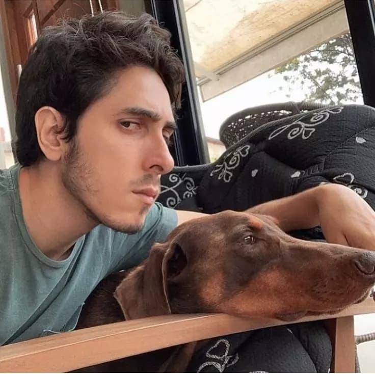 Felipe Castanhari thumbnail