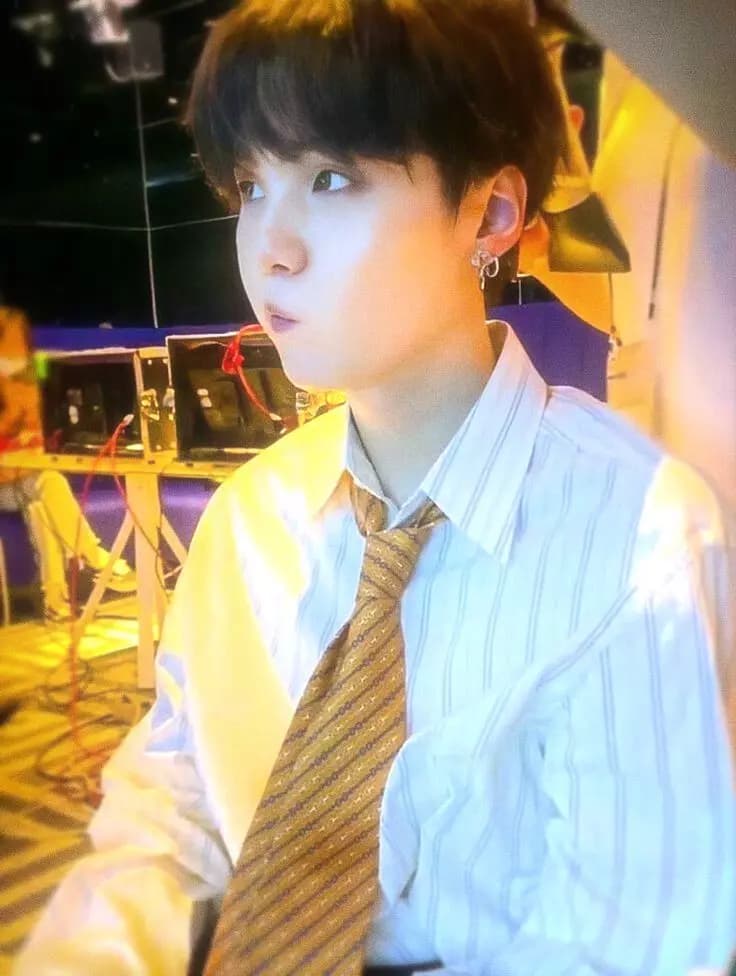Min yoongi thumbnail