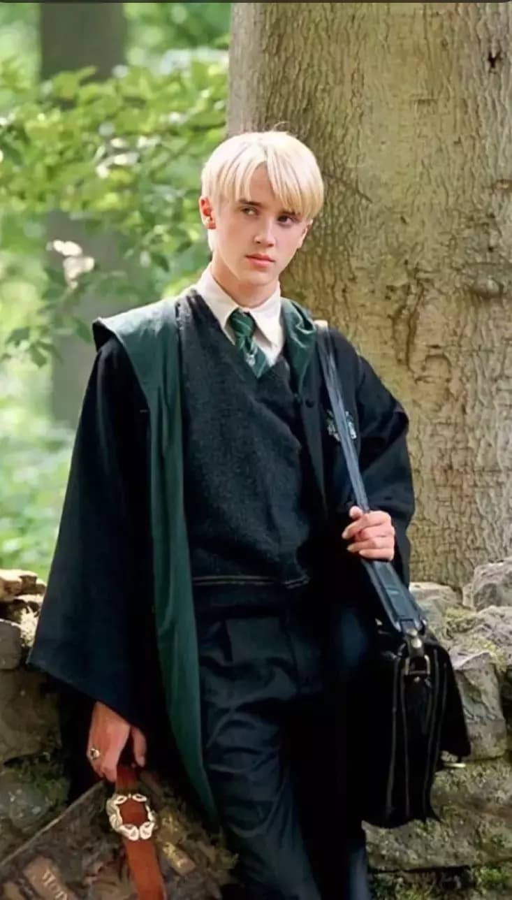 Draco Malfoy thumbnail