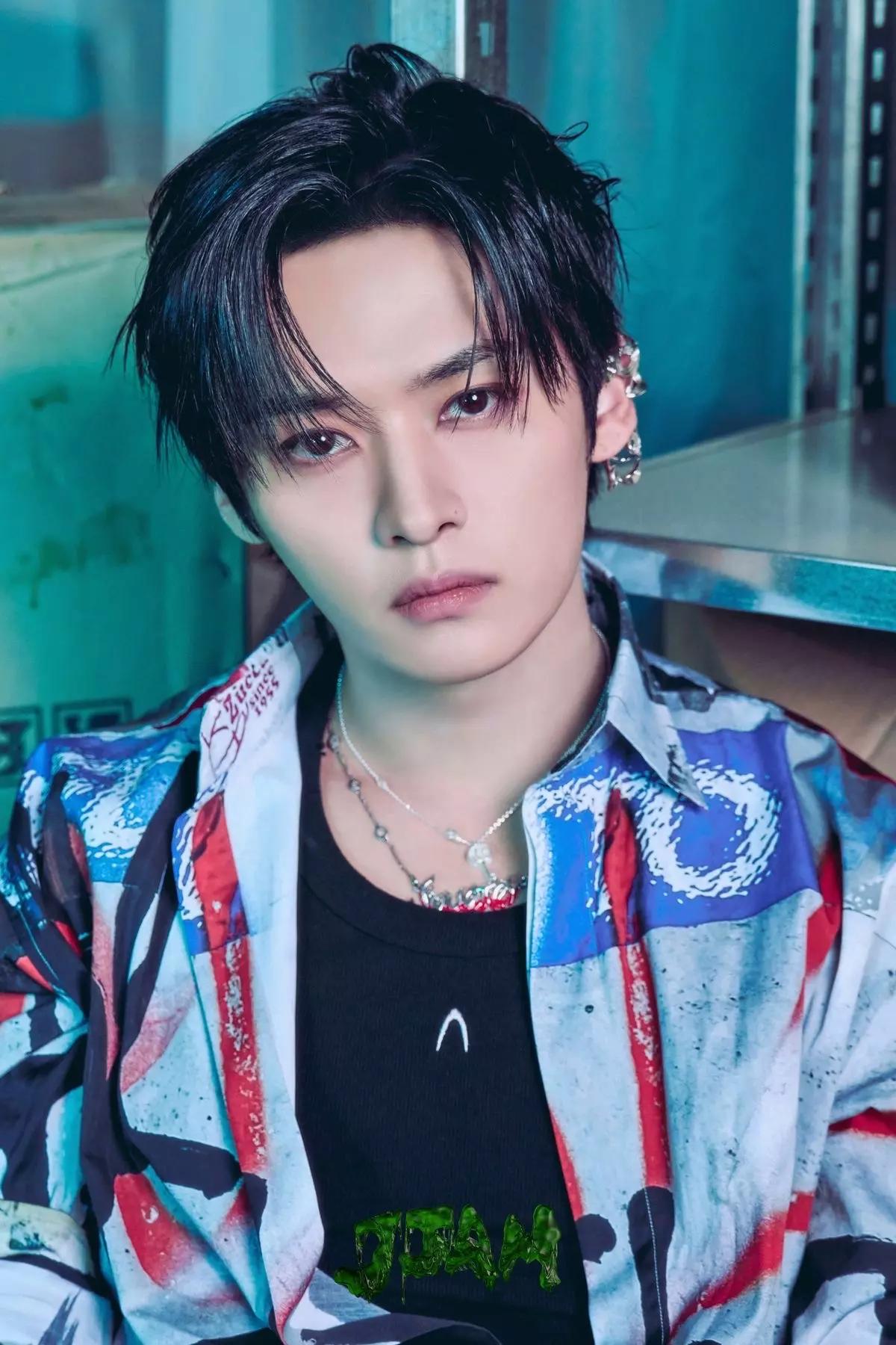 Lee Know thumbnail