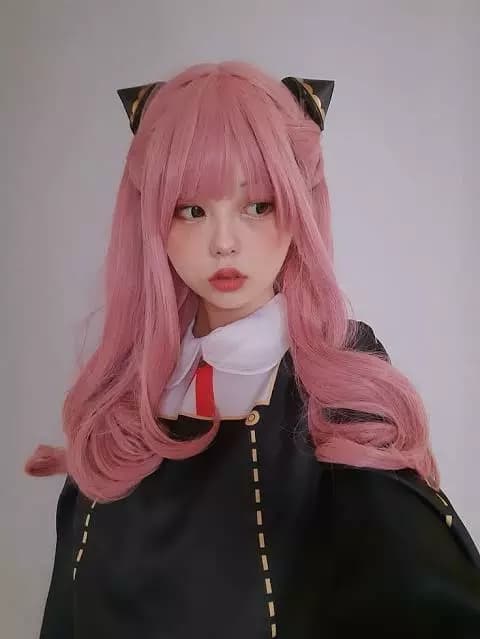 Adult anya thumbnail