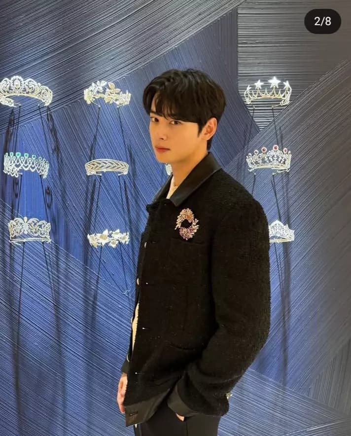 Eun Woo  thumbnail