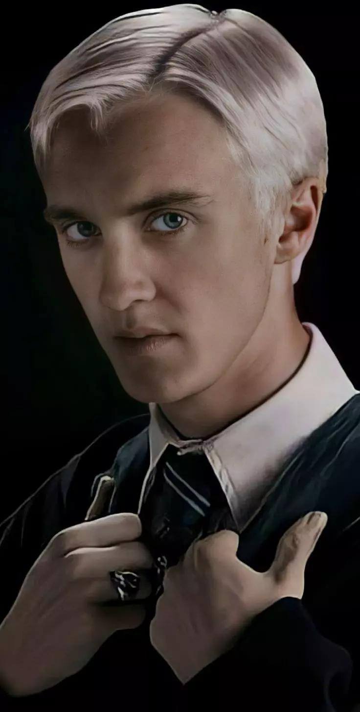 Draco Malfoy thumbnail