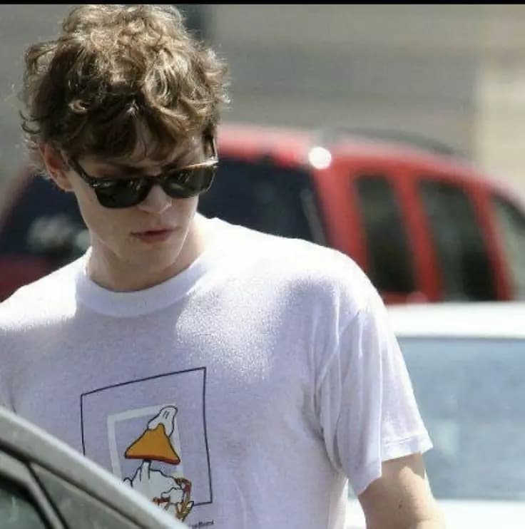 Evan Peters thumbnail