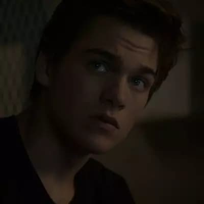 Liam Dunbar thumbnail