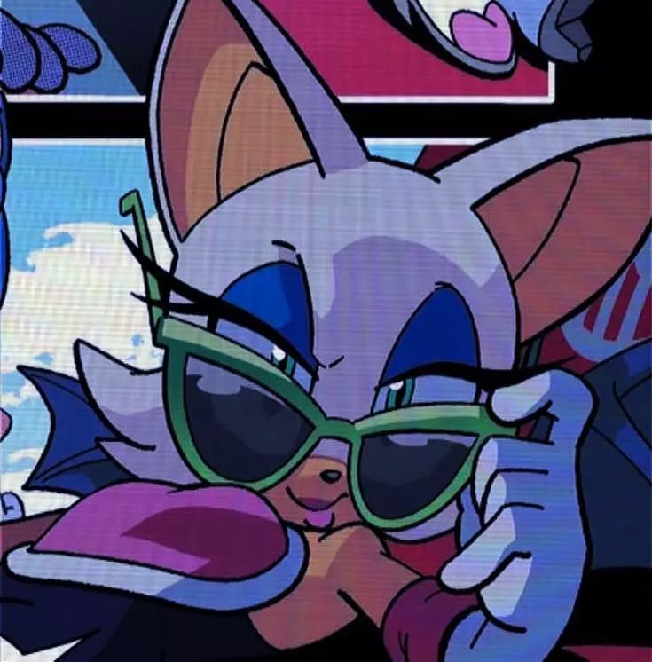 Rouge the bat thumbnail