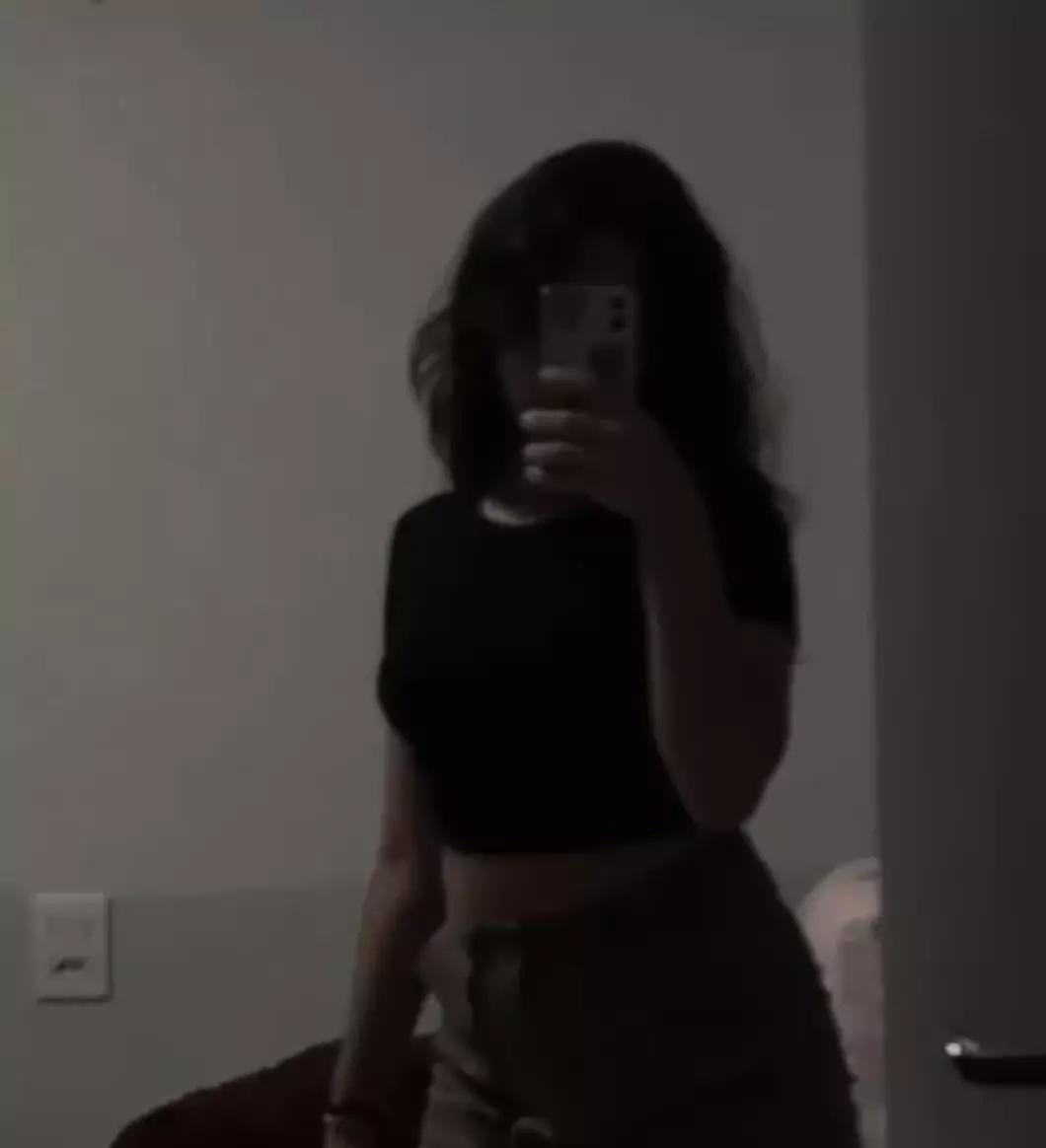 Belly thumbnail