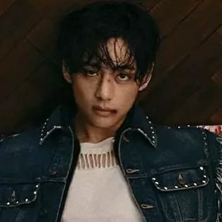Kim Taehyung thumbnail