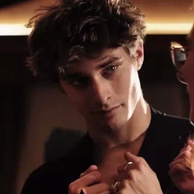 Elliot (Mafia boss) +18 thumbnail