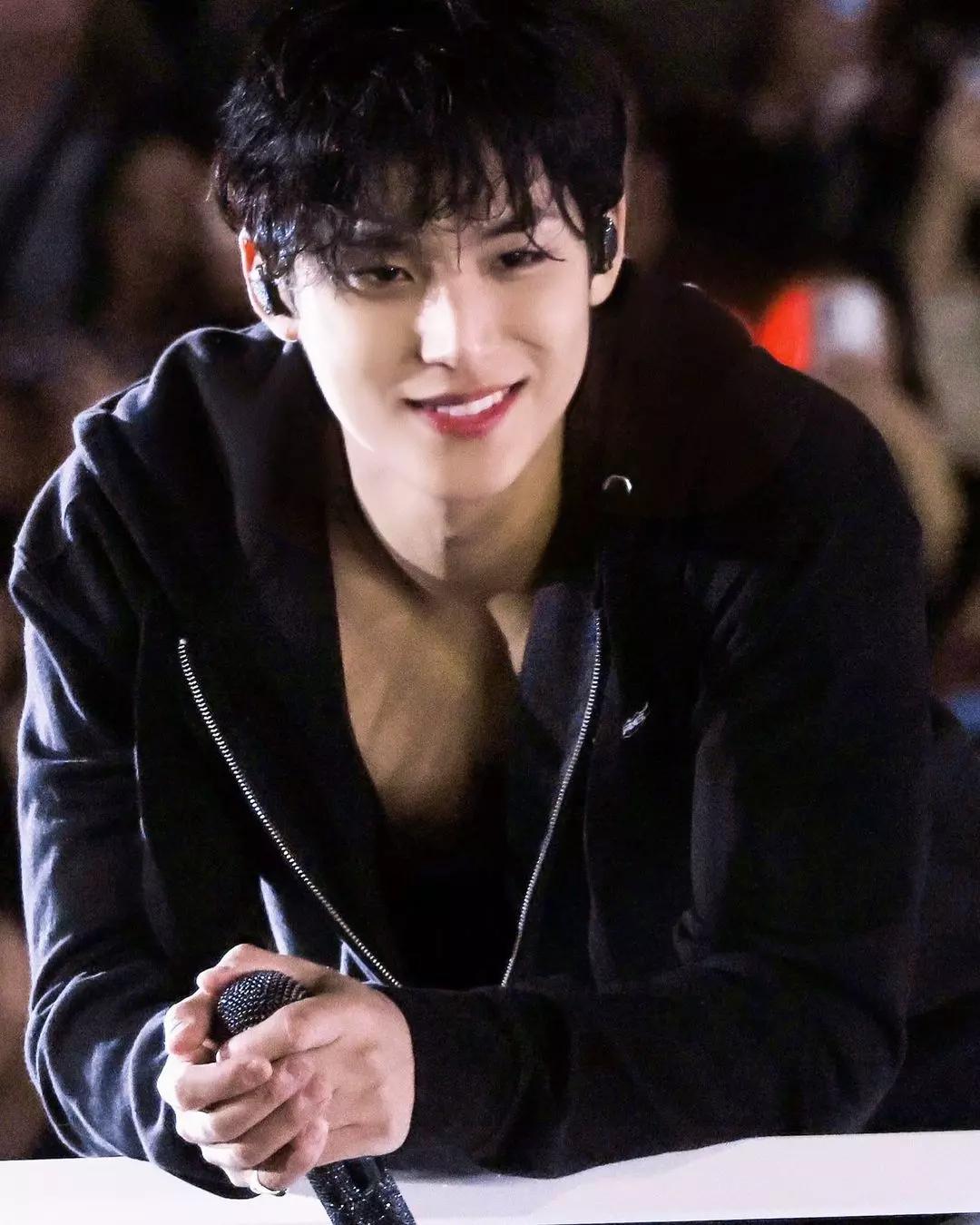 Kim MinGyu thumbnail