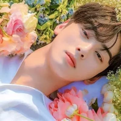 Chan In Woo thumbnail