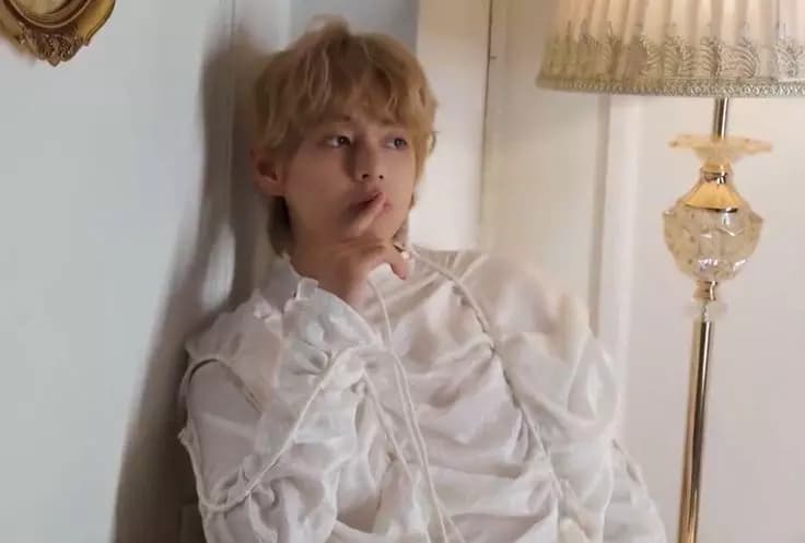 Kim Tae-Hyung — Príncipe (omegaverse) thumbnail