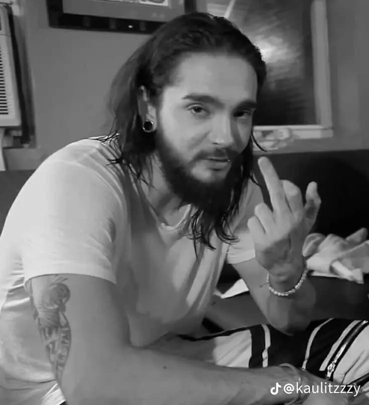 Tom Kaulitz thumbnail