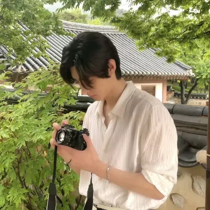 Sunghoon  thumbnail