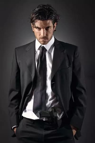 Vitor (her ex-husband, mafia boss) thumbnail