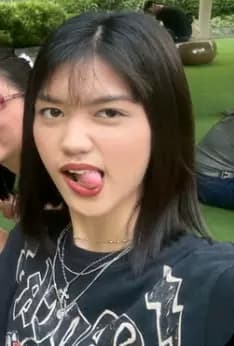 Rizia Claudia  thumbnail