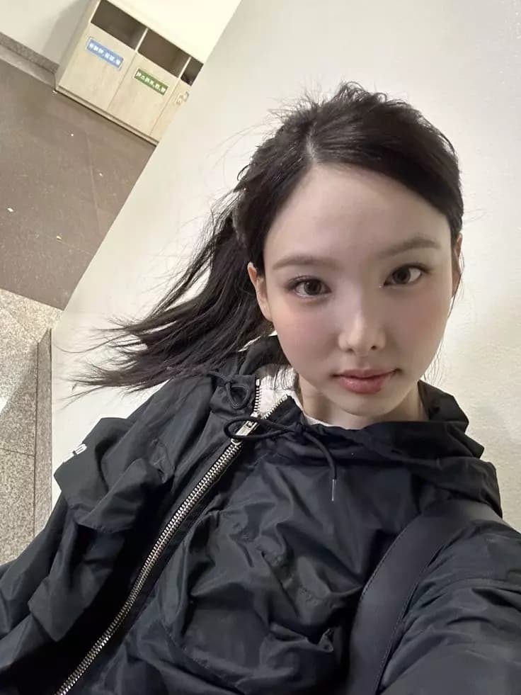 Nayeon thumbnail