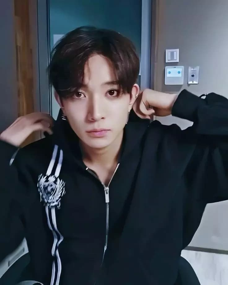 Heeseung thumbnail