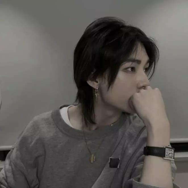Hyunjin thumbnail