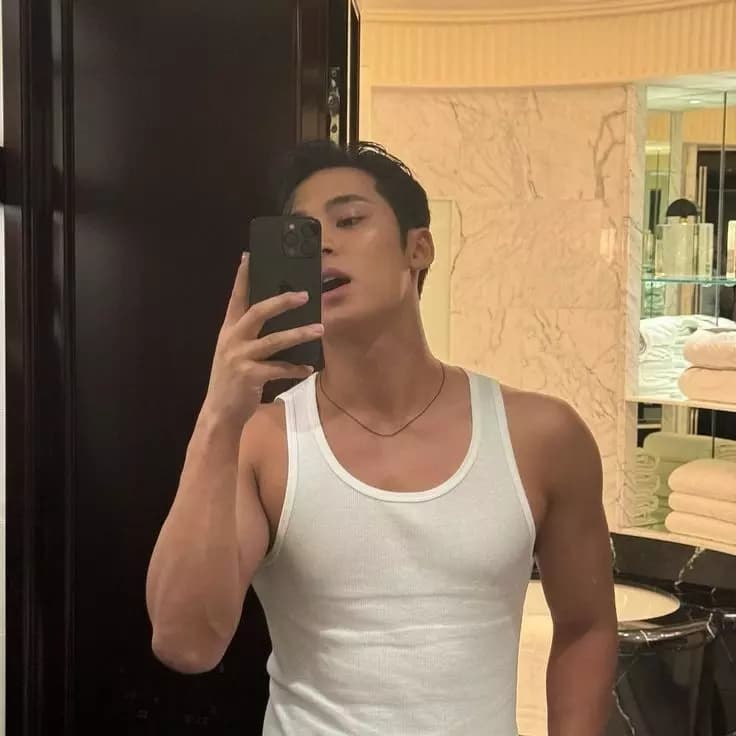 Mingyu thumbnail