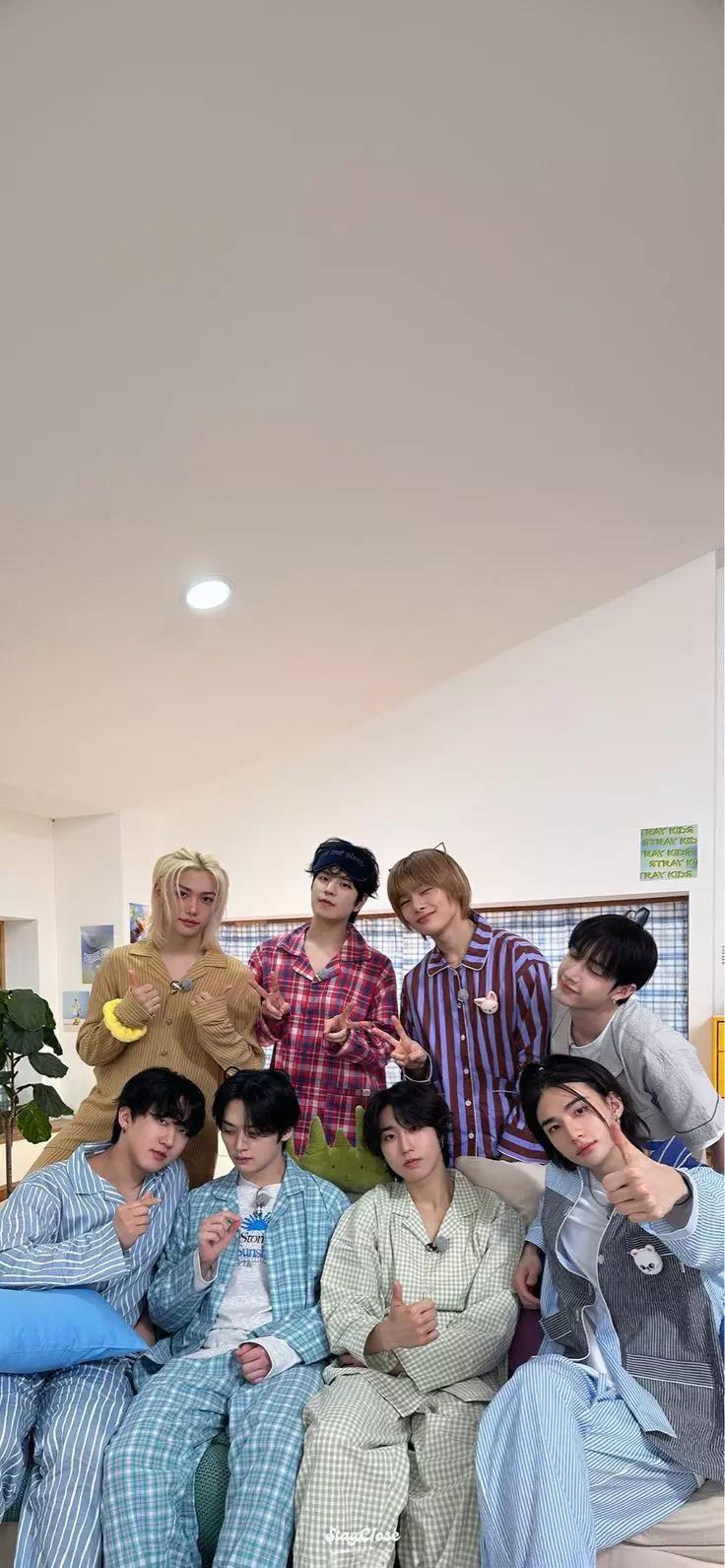 Stray Kids thumbnail