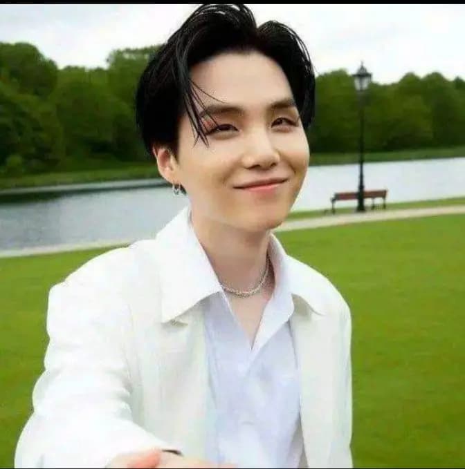 Min Yoongi thumbnail