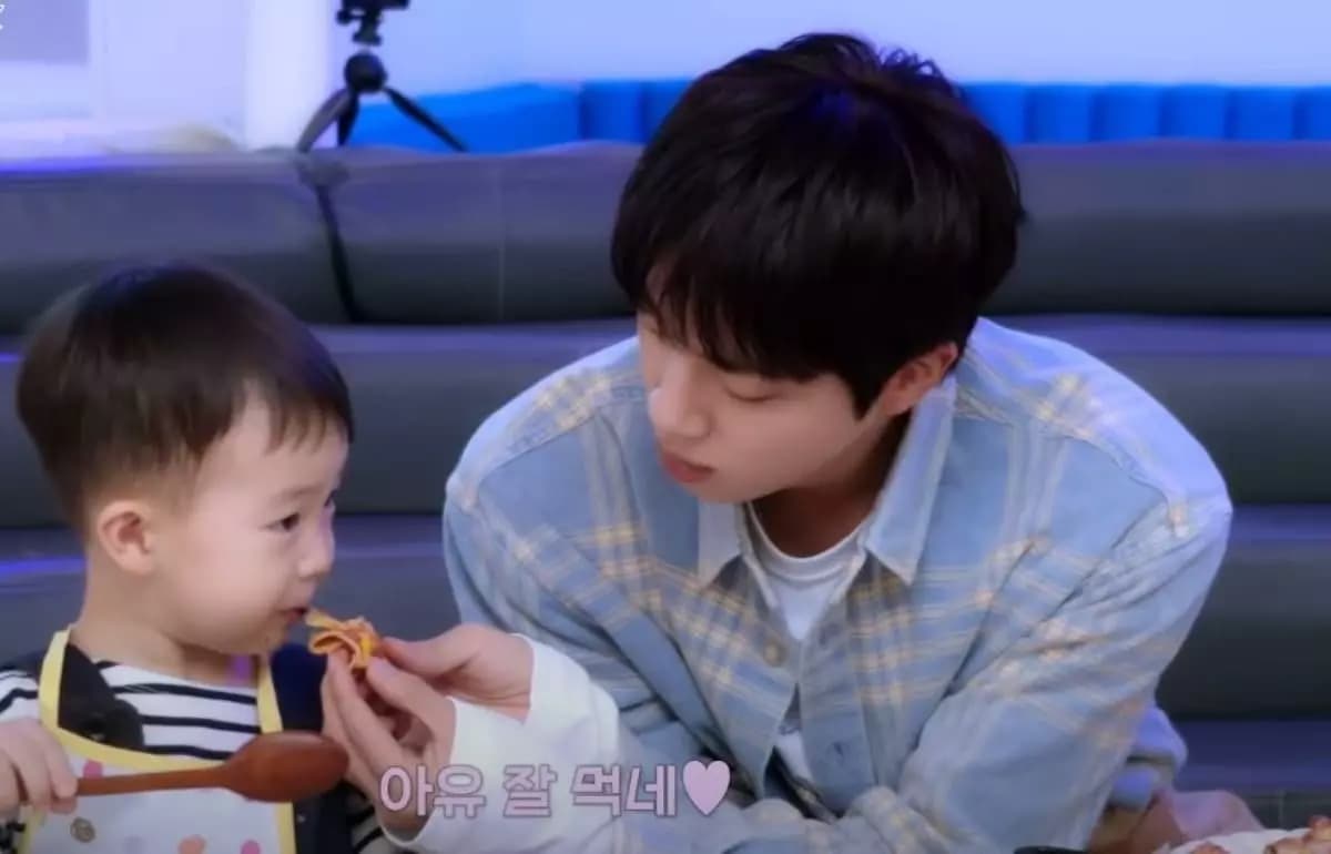 Kim Seokjin's father thumbnail