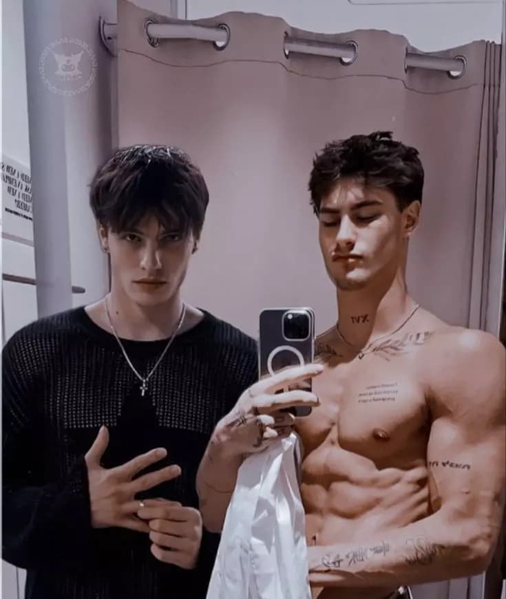 The two Knights {Damon Torran and Will Grayson Lll} thumbnail