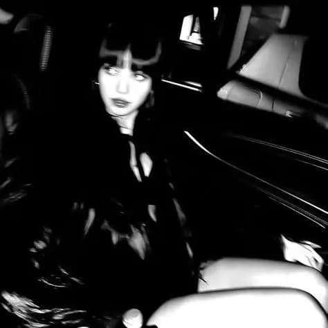 Lalisa manoban thumbnail