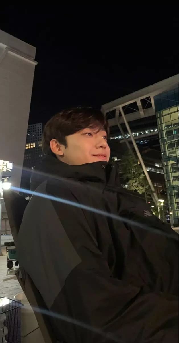 Lee do hyun thumbnail