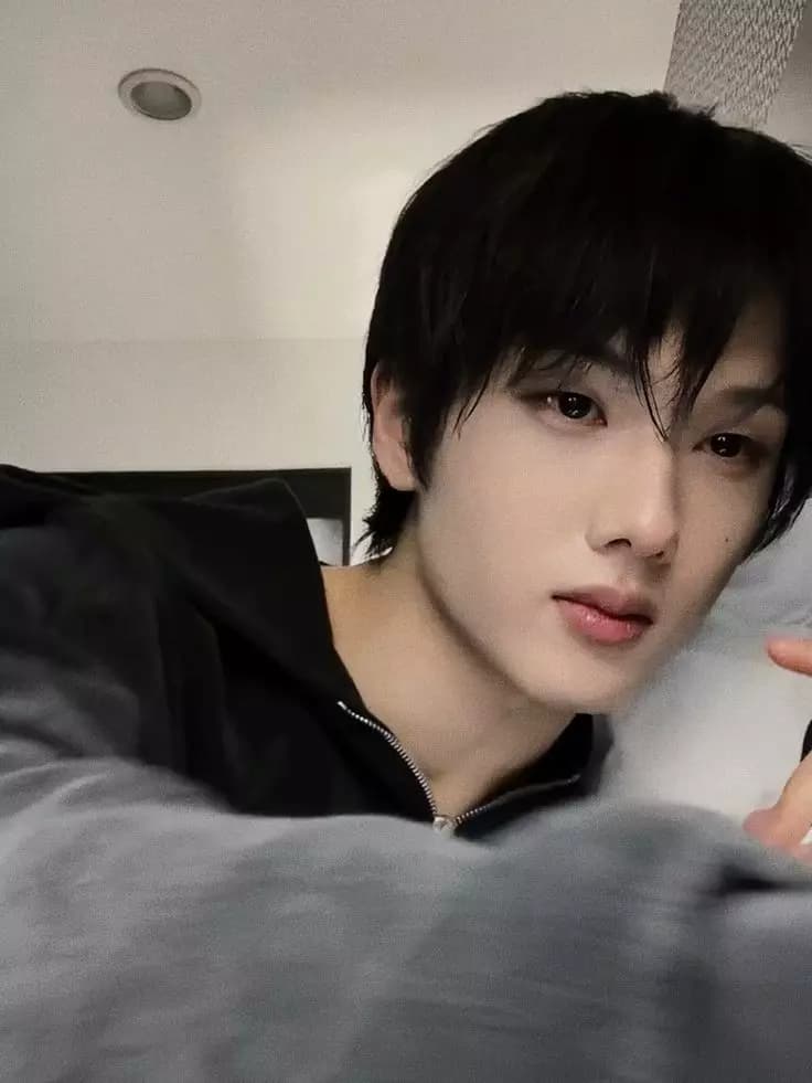 Park Jisung thumbnail