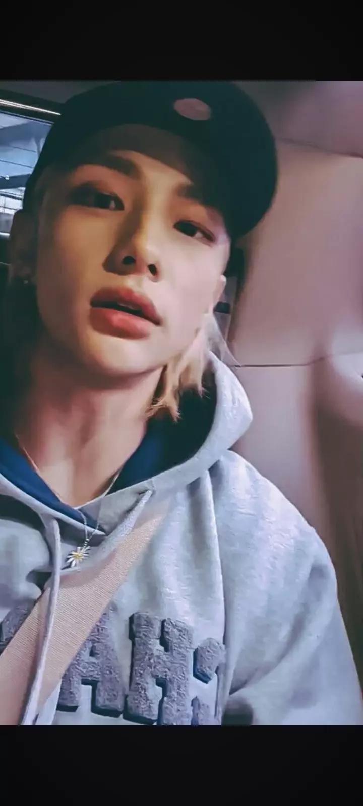 boss hyunjin  thumbnail
