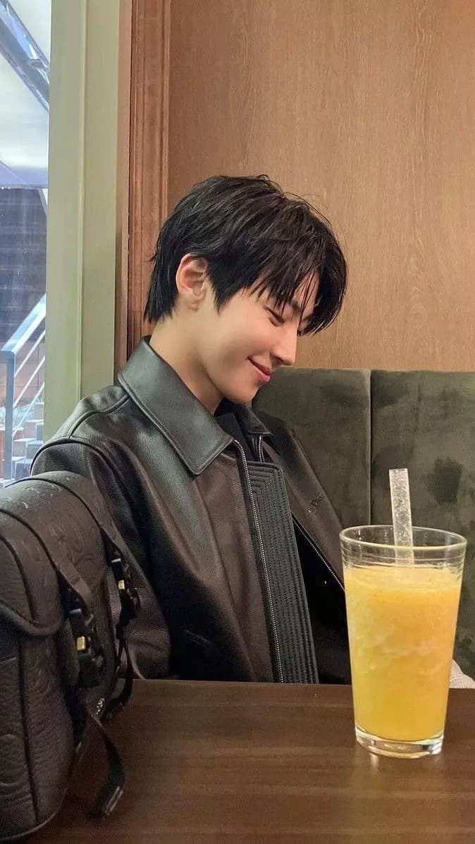Hwang in yeop thumbnail