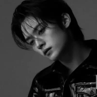 Lee Know thumbnail