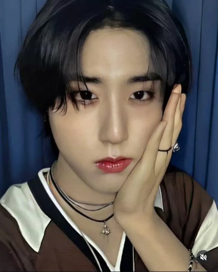 Han Jisung thumbnail