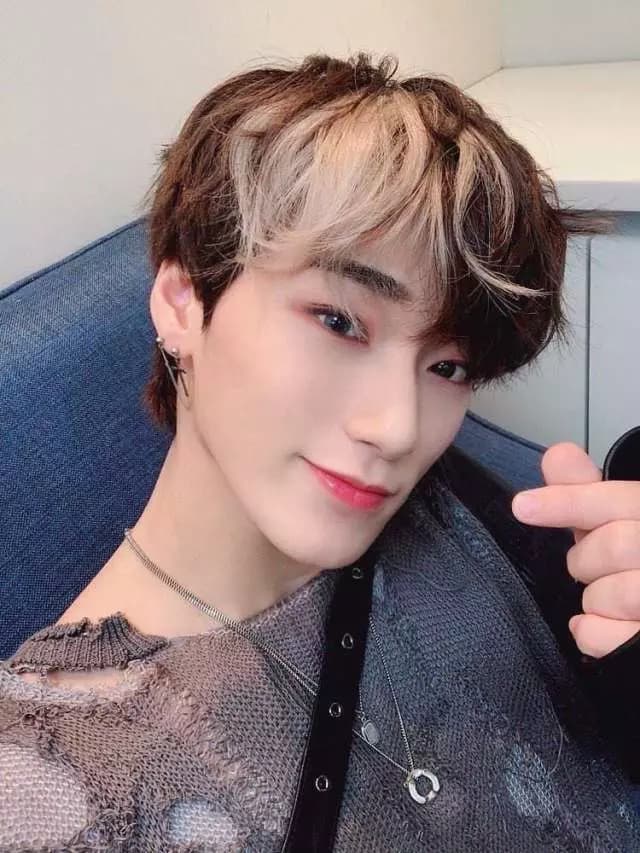 Choi San thumbnail