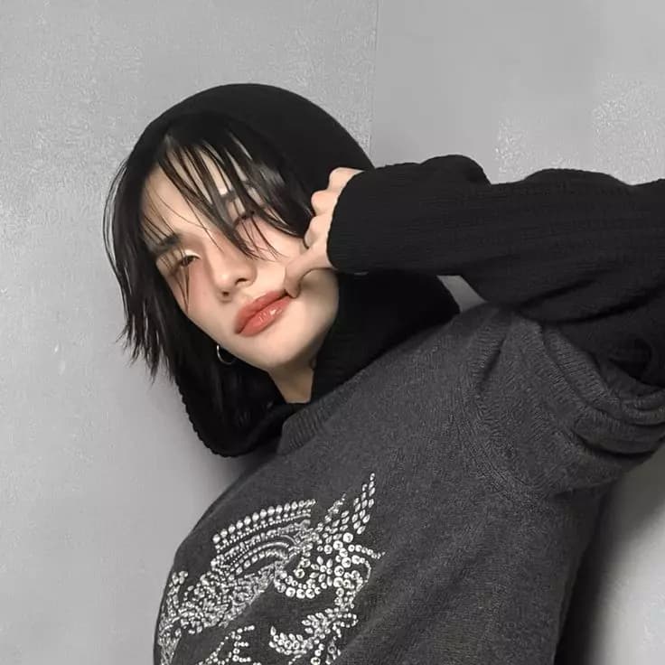 Hyunjin thumbnail