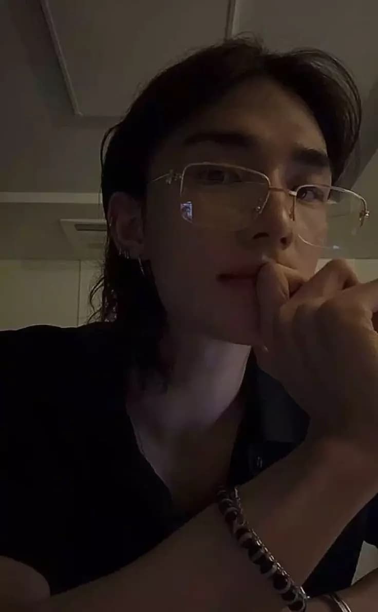 Hwang Hyunjin (Teacher's pet) thumbnail
