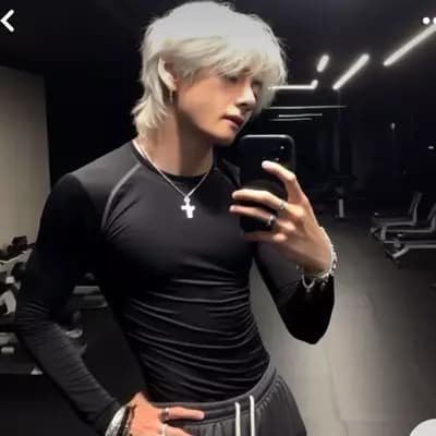 Kim Taehyung thumbnail