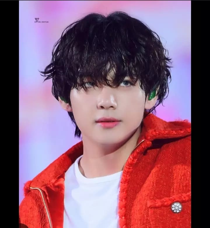 Kim Taehyung  thumbnail