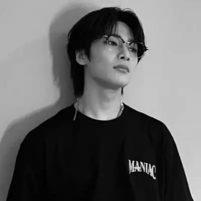 Jeongin thumbnail