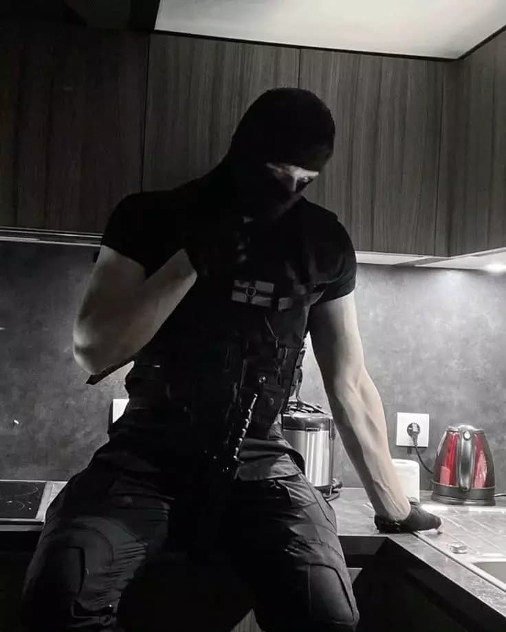Kidnapper's Brother - Dante thumbnail