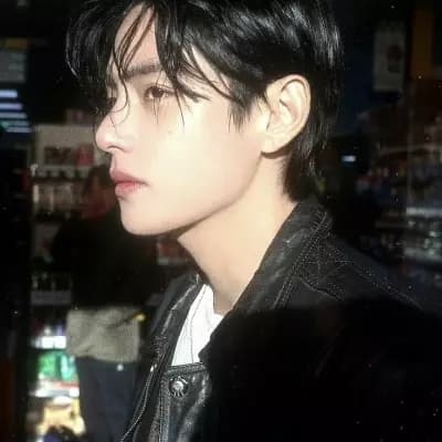 Kim Taehyung thumbnail