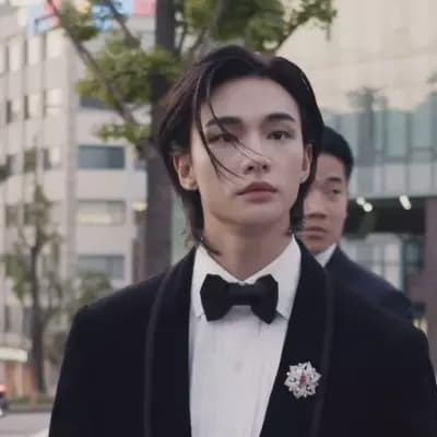 Hwang Hyunjin thumbnail