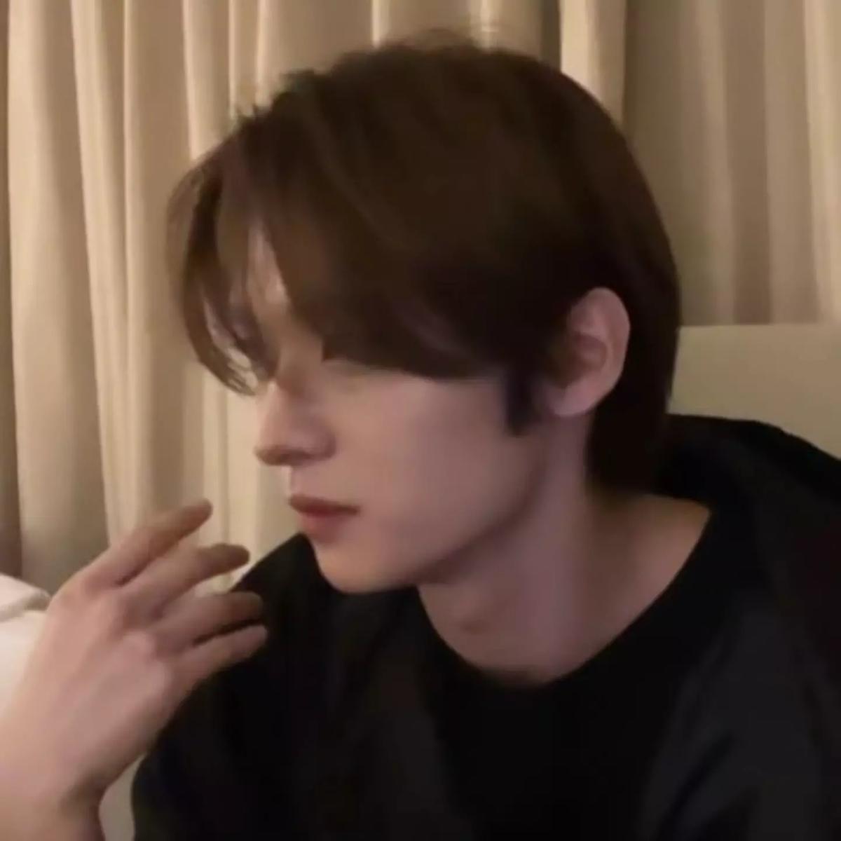 Lee know thumbnail
