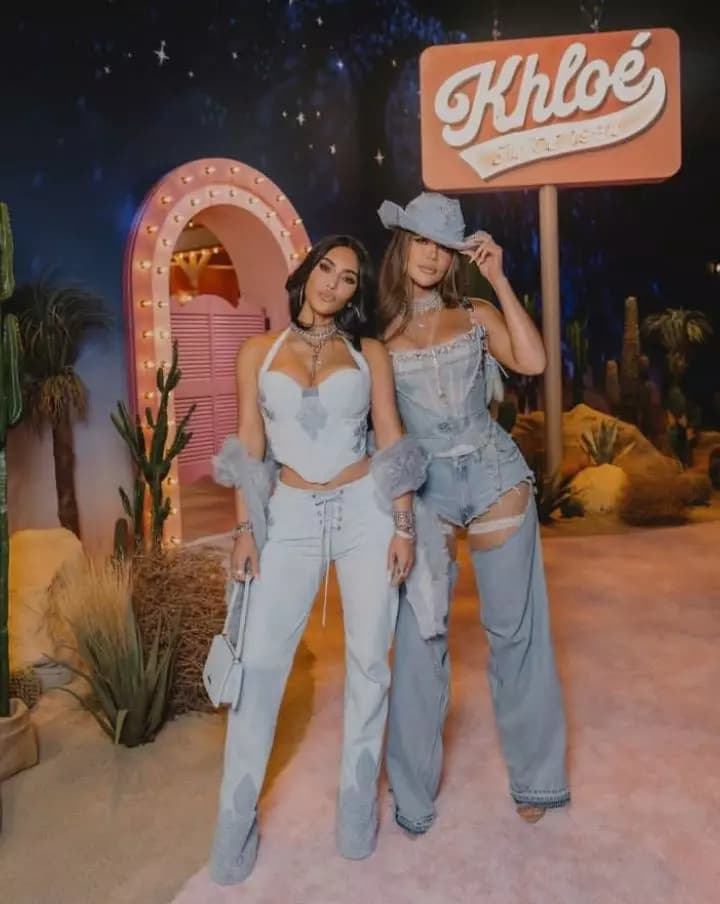 Kim e Khloé Kardashian thumbnail