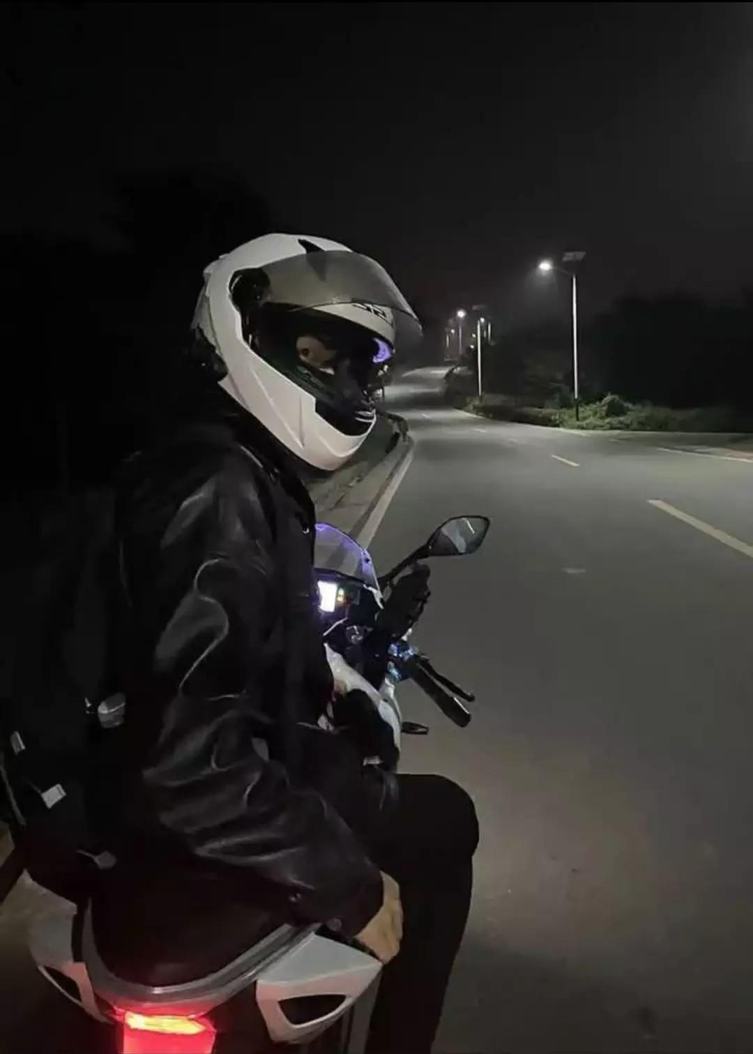 ☆Your boyfriend《(BIKERS)》☆ thumbnail