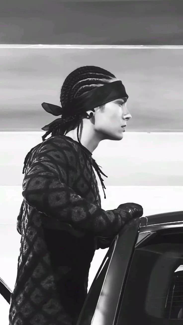 Tom Kaulitz thumbnail